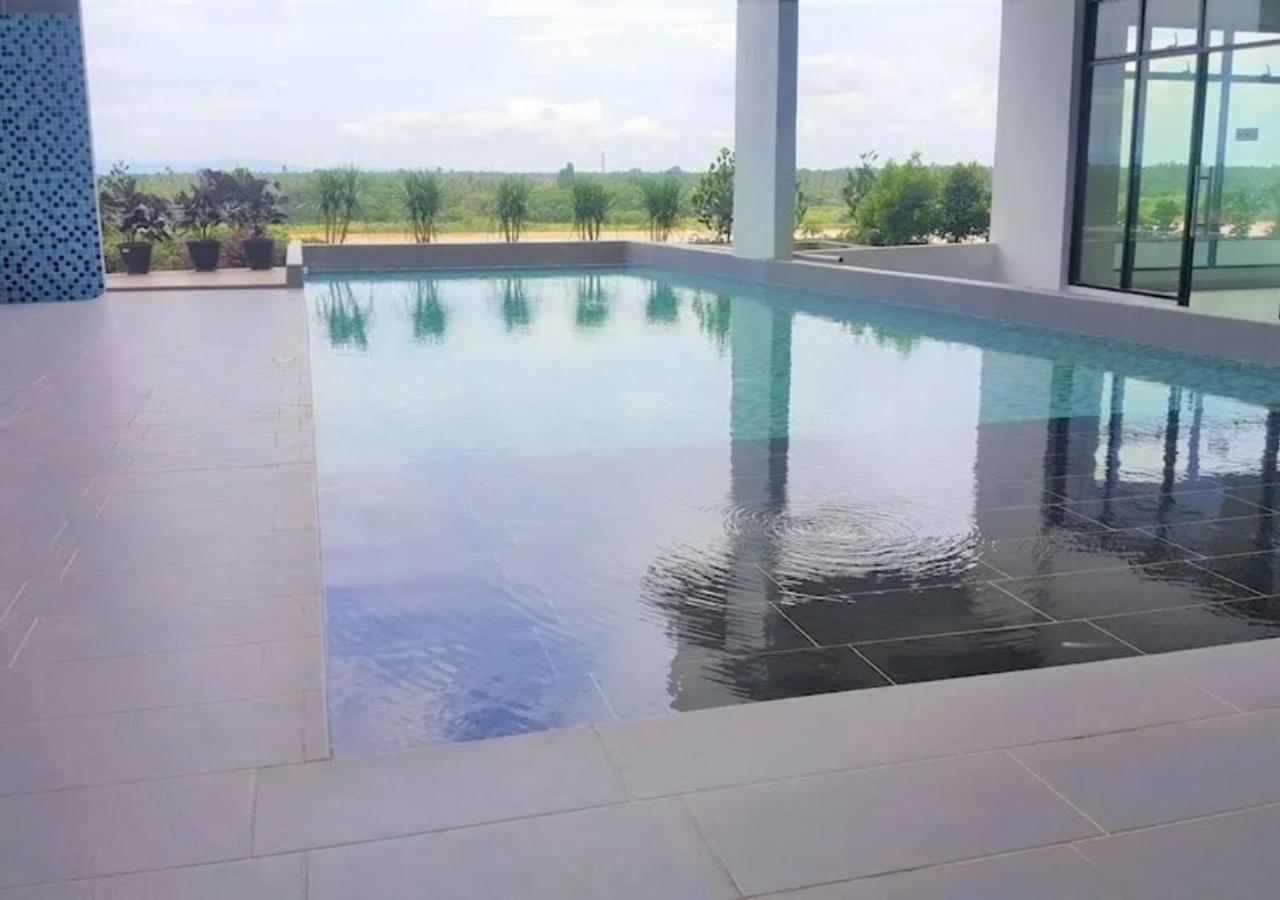 Riverview 8Pax 2Br In Kbtown Netflix, Wi-Fi B-3A-5 Kota Bharu Exterior foto