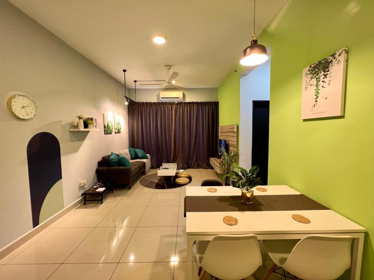 Riverview 8Pax 2Br In Kbtown Netflix, Wi-Fi B-3A-5 Kota Bharu Exterior foto